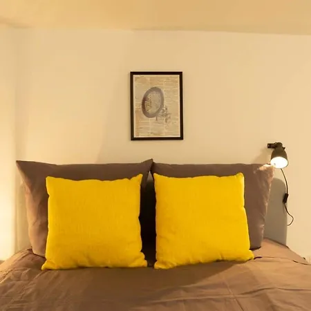 Daire Cosy Loft Style In Wilmersdorf *