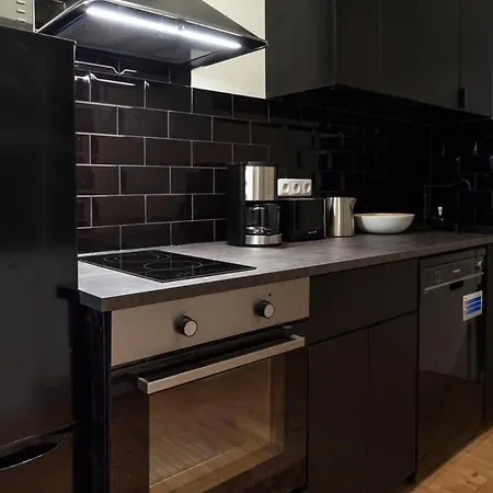 Cosy Loft Style In Wilmersdorf * Berlijn